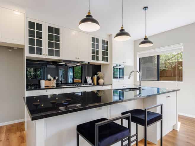 11 Parkview Drive, Gulf Harbour