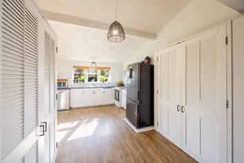 5 Allens Lane, Clive