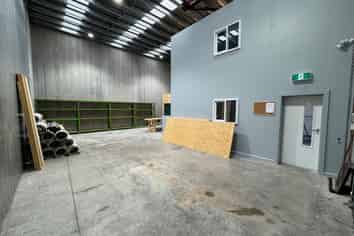 Well-Appointed Industrial Unit