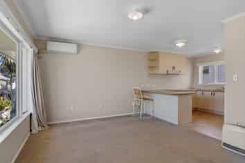 2/12 Buchanan Street, Devonport