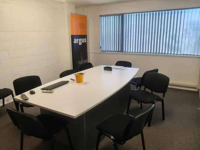 Prime Industrial Unit in Sought-After Te Rapa Location