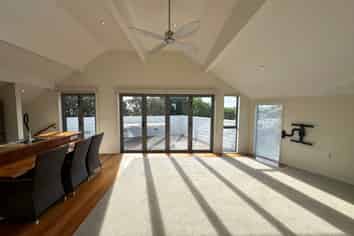 19A Treeway, Sunnyhills