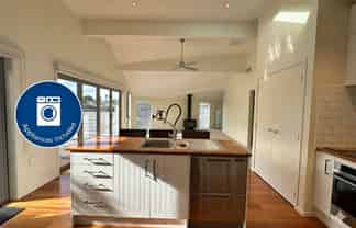 19A Treeway, Sunnyhills