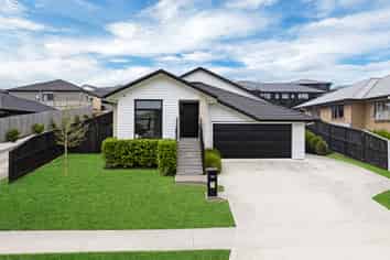 135 HARRIET JOHNSTON DRIVE, Pokeno