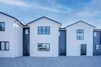 4B/3 Snead Place, Hamilton East