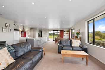 705 Malvern Hills Road, Darfield