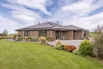 705 Malvern Hills Road, Darfield