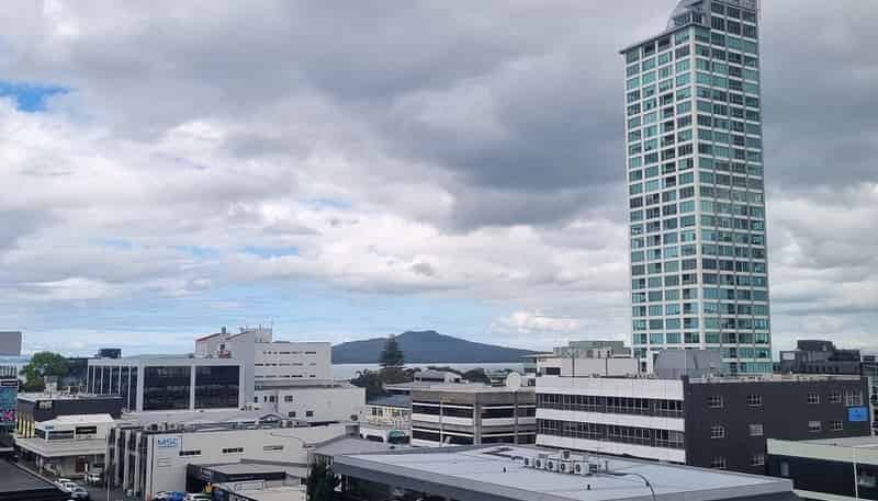 402/10 Auburn Street, Takapuna