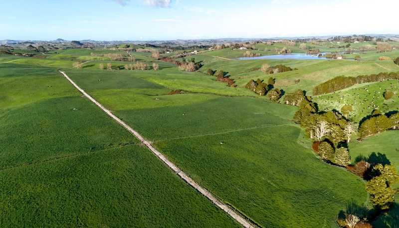 77 Parker Road, Wellsford