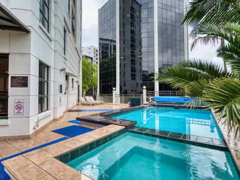 Prime Auckland CBD Hotel & Apartments
