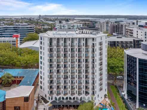 Prime Auckland CBD Hotel & Apartments