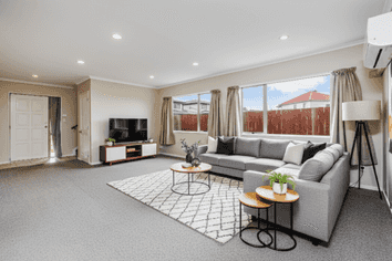 28 Crossandra Drive, Mangere