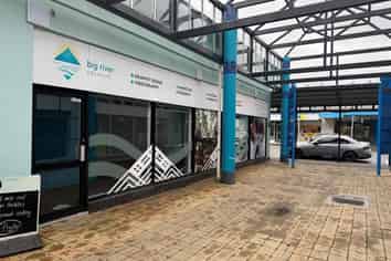 Fresh to the Market - the Popular Kilbirnie Plaza