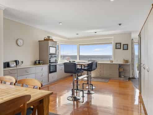 82 Wakeman Road, Acacia Bay