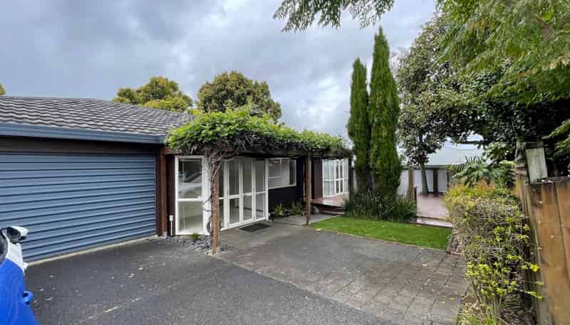 11A Sunnynook Road, Forrest Hill