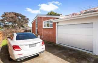 2/187 Bucklands Beach Road, Bucklands Beach