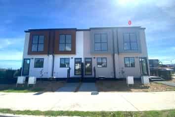 8 Bugle Road, Flat Bush