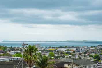 75 Forrest Hill Road, Milford