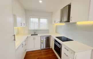 7 Fairleigh Ave, Mount Albert