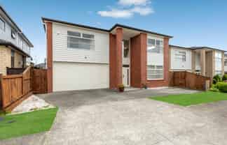9 Sunshine Lane, Flat Bush