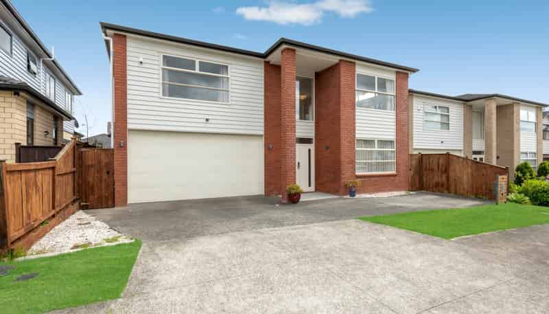 9 Sunshine Lane, Flat Bush