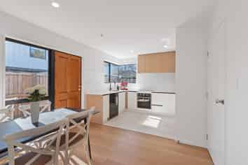 A/97 Mandeville Street, Riccarton