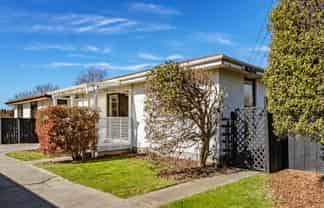 1/202 Grimseys Road, REDWOOD