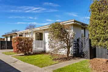 1/202 Grimseys Road, REDWOOD