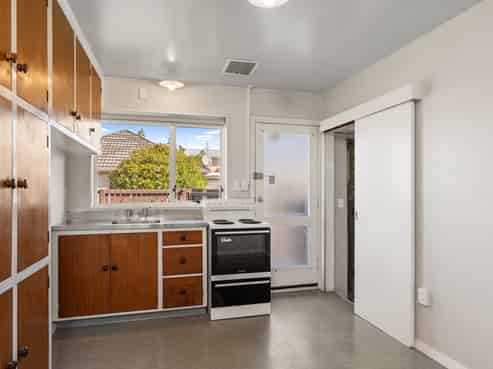 4/372 Hereford Street, Linwood