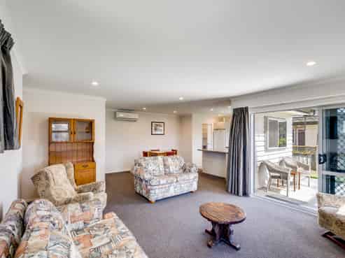 9 Gebbie Road, Taradale