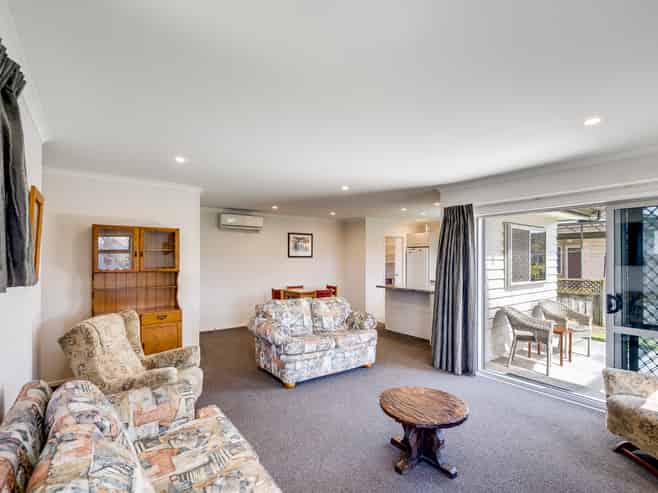 9 Gebbie Road, Taradale