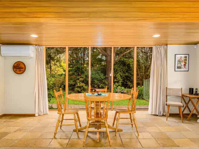 37 Awanui Drive, Waikanae