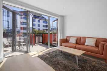 8/360 Montreal Street, Christchurch Central