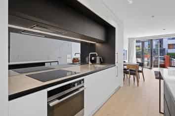 8/360 Montreal Street, Christchurch Central