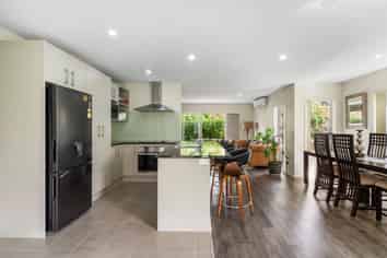 7 Puweto Ave, Takanini