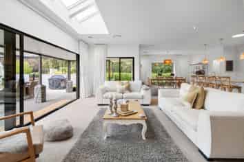 237 Southfield Drive, Lincoln