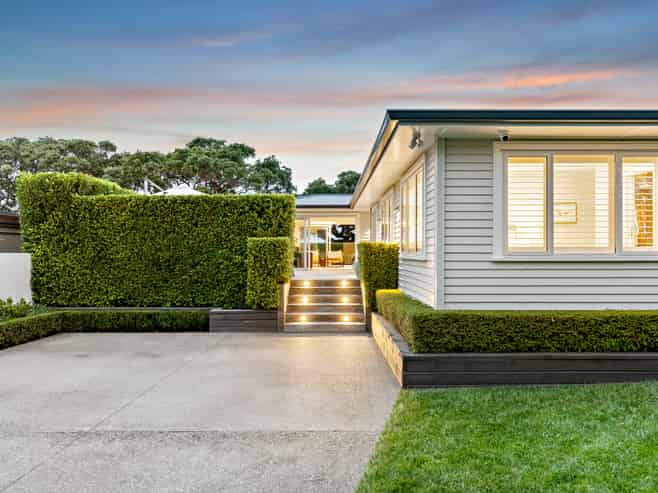 21 Heath Avenue, Northcote