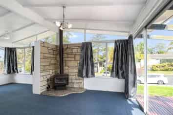 51  Normanton St , Glenfield