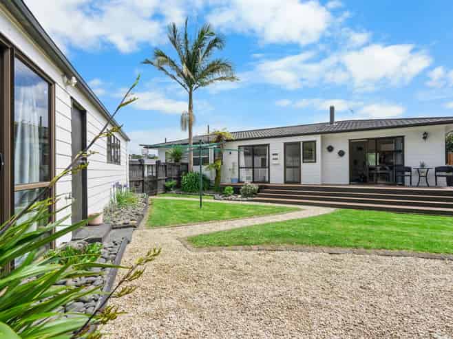 26 Rosella Grove, Waimauku