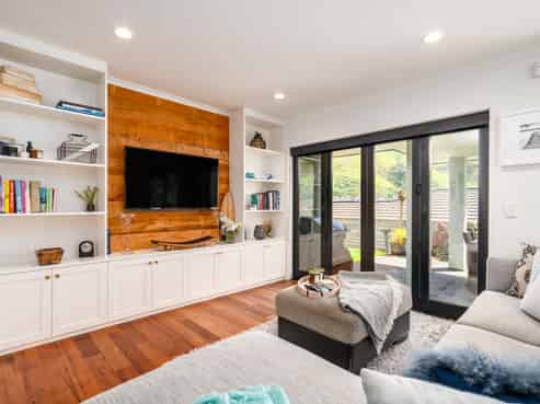 6 Romaine Road, Churton Park