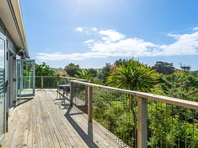 37 Trig Hill Road, Onetangi