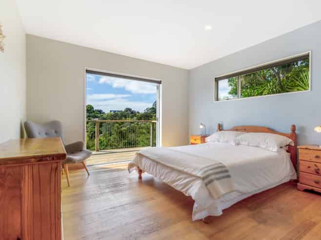 37 Trig Hill Road, Onetangi