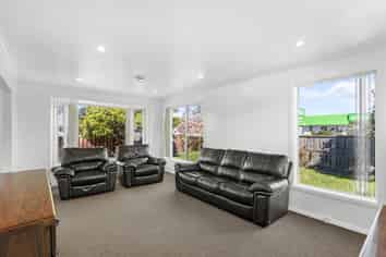 15 Prestons Road, Redwood