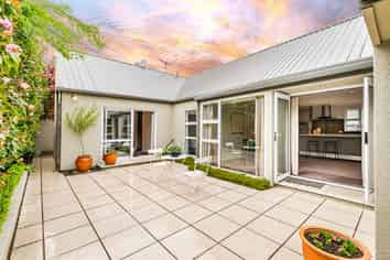  27 Tui Street, Fendalton