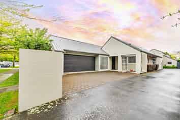  27 Tui Street, Fendalton