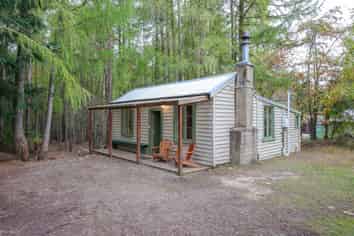 Naseby Holiday Park - 2,000 Feet Above Worry Level