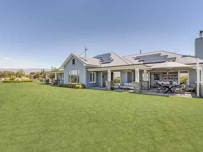 31 Matheson Crescent, Albert Town