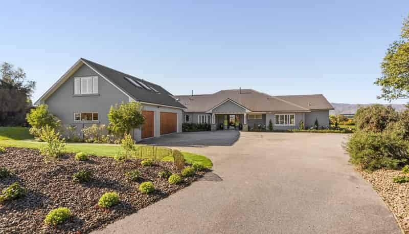 31 Matheson Crescent, Albert Town