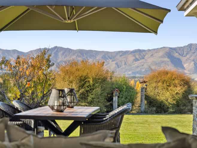 31 Matheson Crescent, Albert Town