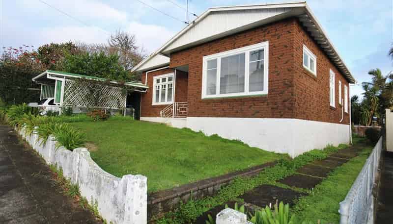 11 Arthur Street, Onehunga